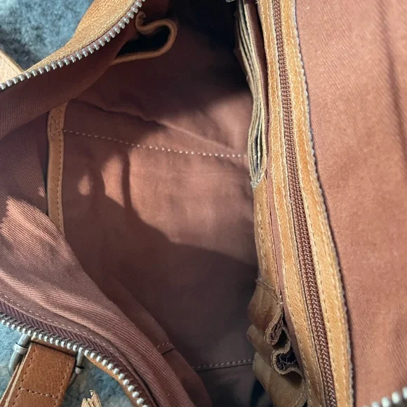 Latico Callie Crossbody - Picture 9 of 9